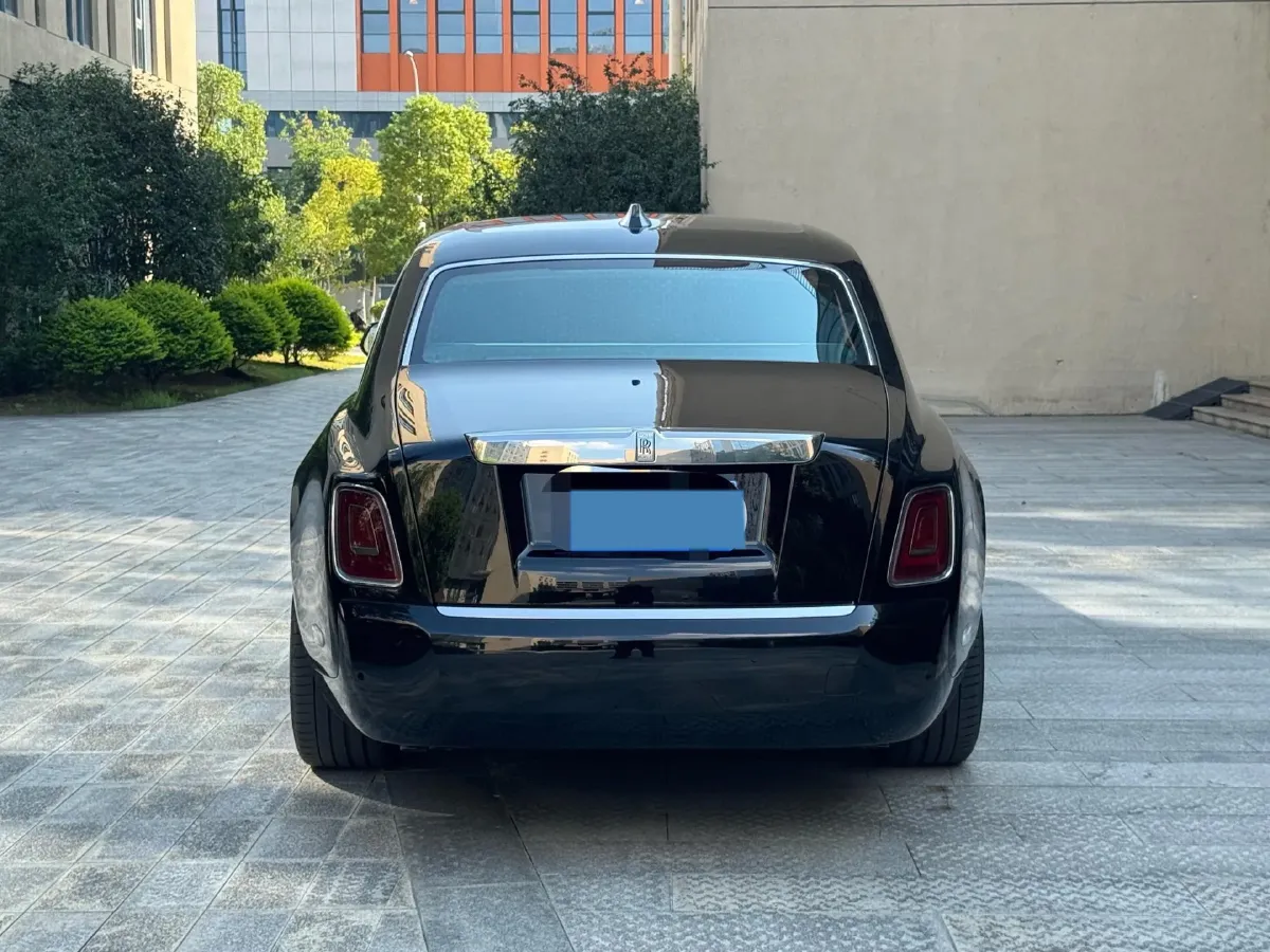 2017 Rolls-Royce Wraith 6.6T 632HP V12 8AT,autocango,china used car exporter,china ev exporter,chinese used car exporter,chinese used ev exporter