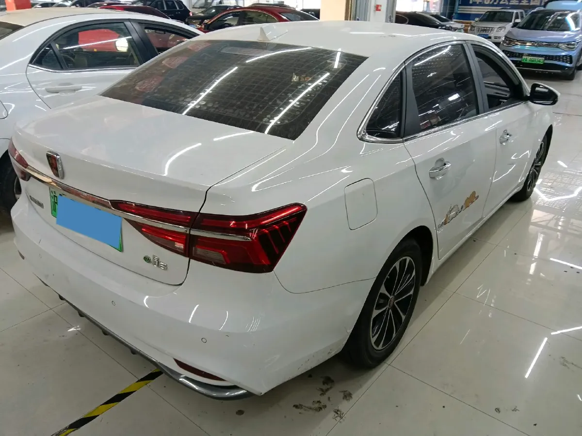 2019 Roewe i6 1.5T 169HP L4 AMT PHEV 9.1KWH,autocango,china used car exporter,china ev exporter,chinese used car exporter,chinese used ev exporter