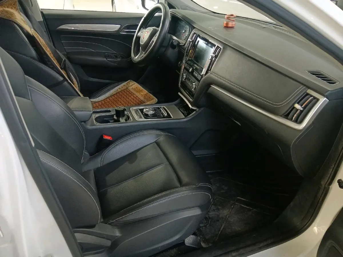 2019 Roewe i6 1.5T 169HP L4 AMT PHEV 9.1KWH,autocango,china used car exporter,china ev exporter,chinese used car exporter,chinese used ev exporter