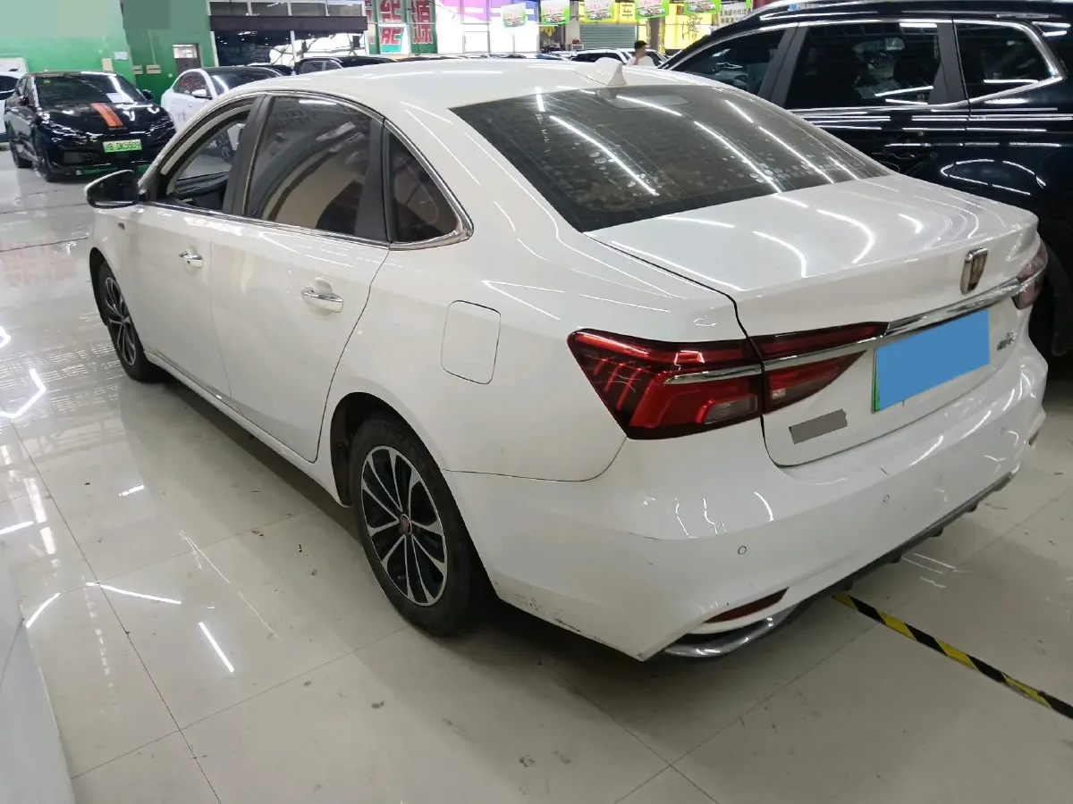 2019 Roewe i6 1.5T 169HP L4 AMT PHEV 9.1KWH,autocango,china used car exporter,china ev exporter,chinese used car exporter,chinese used ev exporter