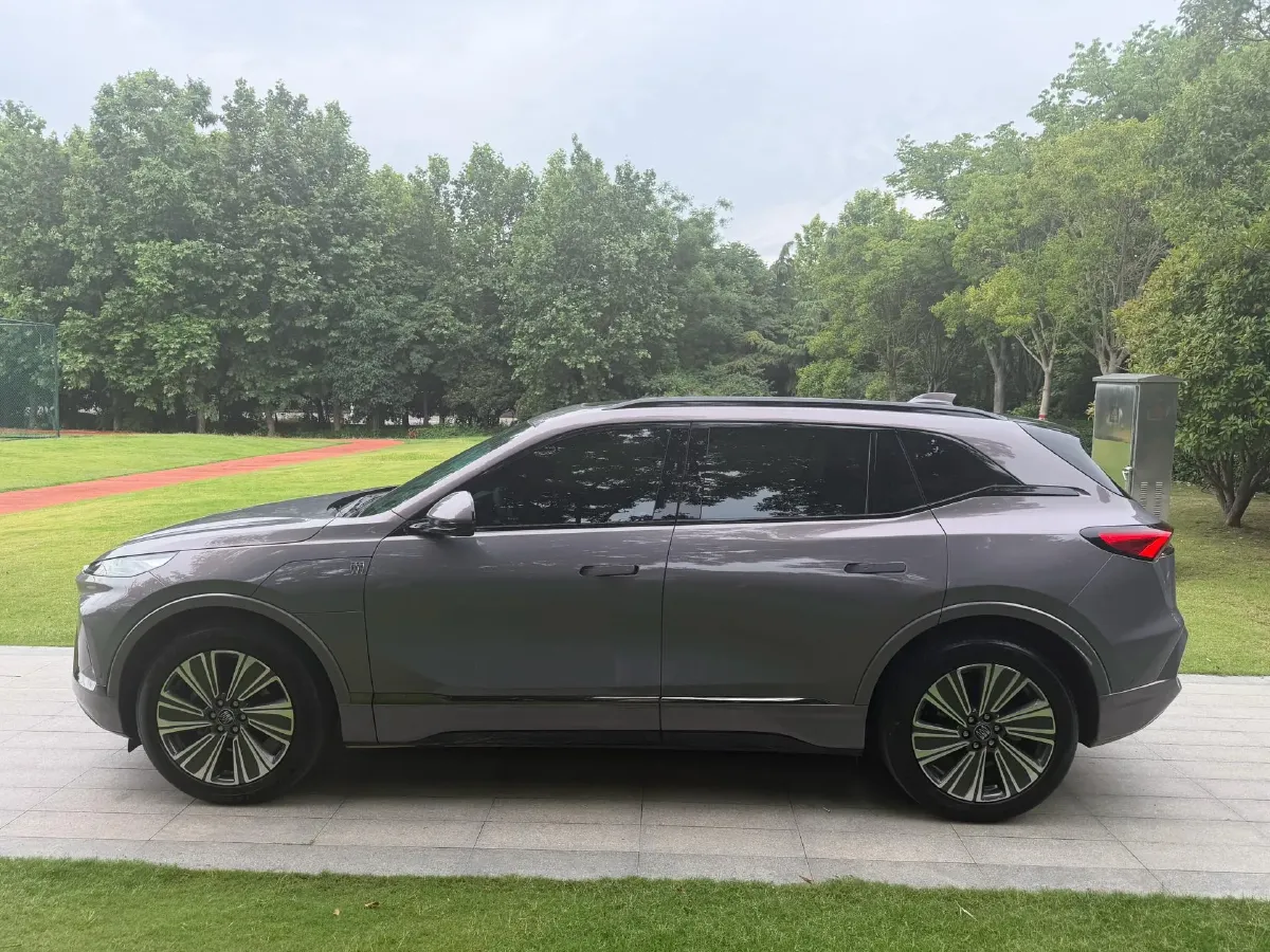 2023 Buick EnvisionPlus 1.5T 211HP L4 9AT,autocango,china used car exporter,china ev exporter,chinese used car exporter,chinese used ev exporter