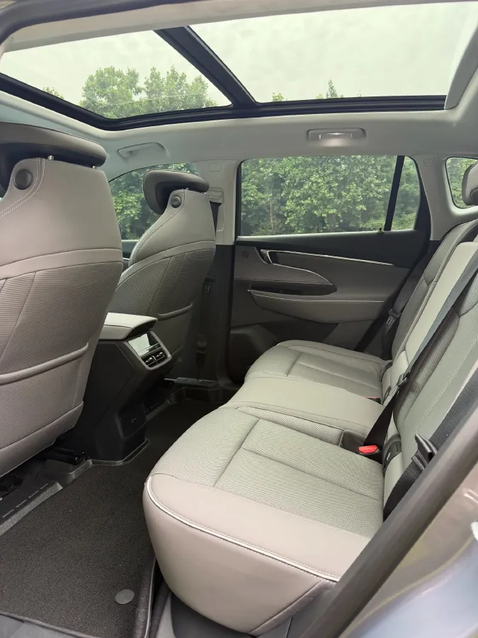 2023 Buick EnvisionPlus 1.5T 211HP L4 9AT,autocango,china used car exporter,china ev exporter,chinese used car exporter,chinese used ev exporter