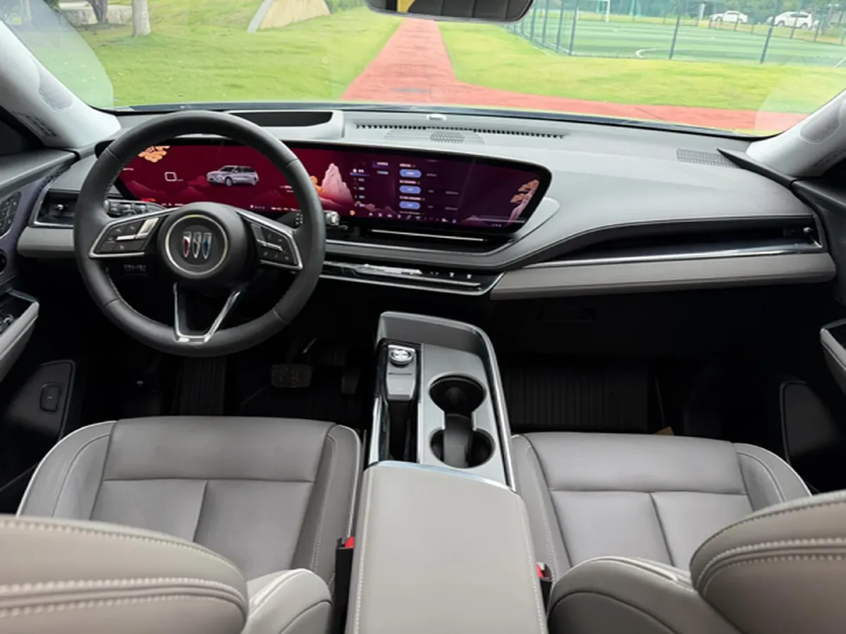 2023 Buick EnvisionPlus 1.5T 211HP L4 9AT,autocango,china used car exporter,china ev exporter,chinese used car exporter,chinese used ev exporter
