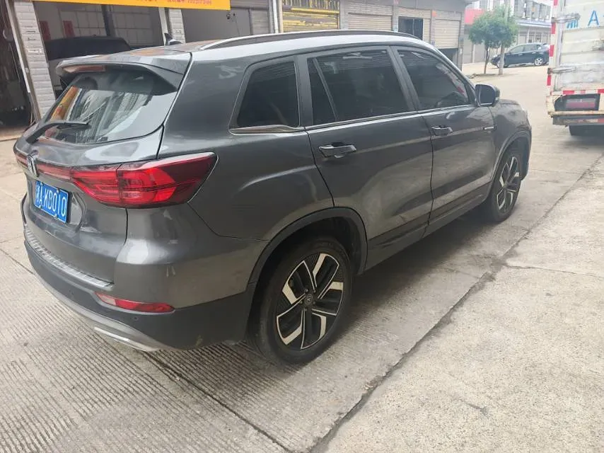 2024 ChangAn CS75 1.5T 188HP L4 7DCT,autocango,china used car exporter,china ev exporter,chinese used car exporter,chinese used ev exporter