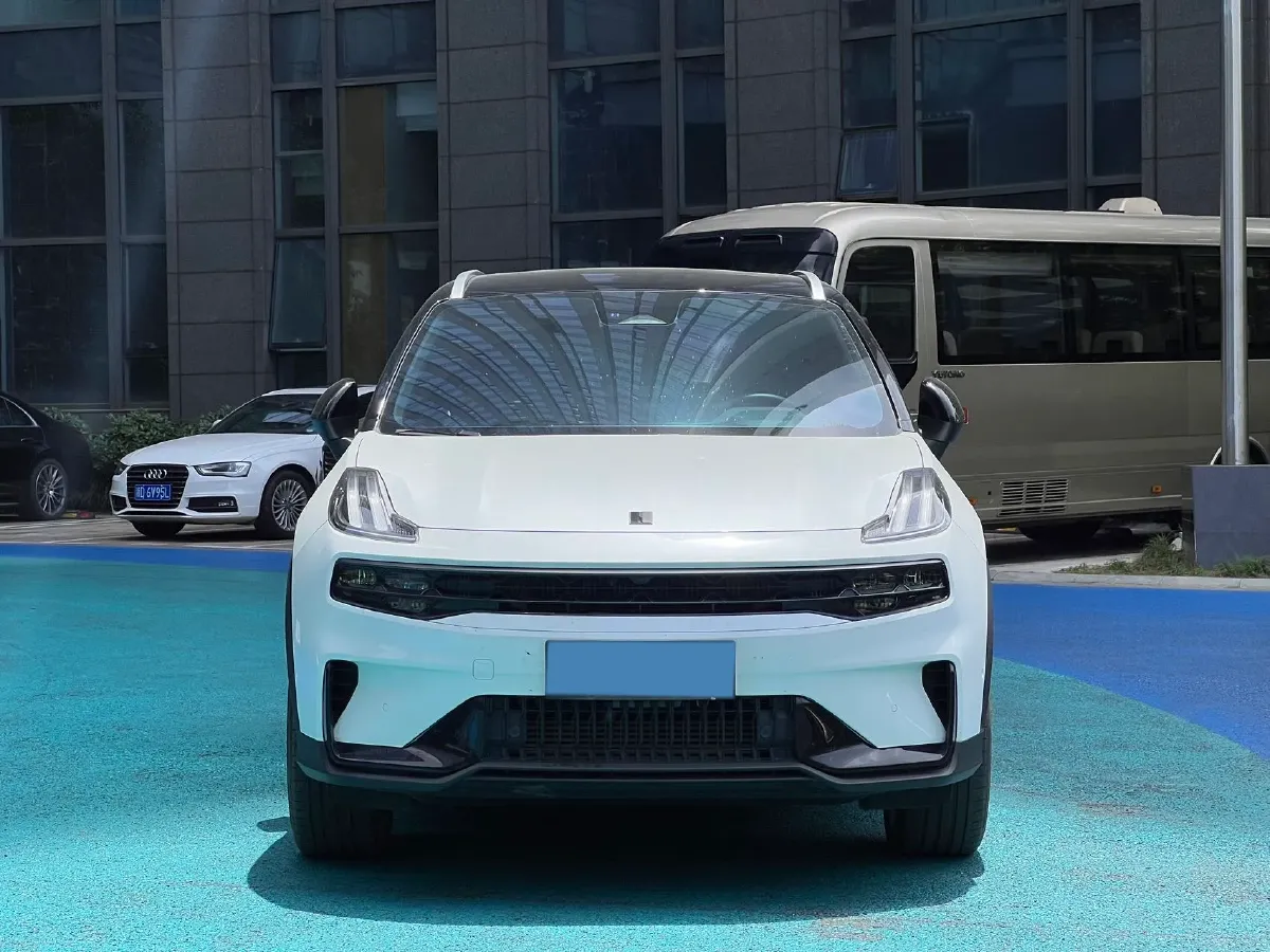 2023 LYNK&CO 06 1.5T 181HP L4 7DCT,autocango,china used car exporter,china ev exporter,chinese used car exporter,chinese used ev exporter