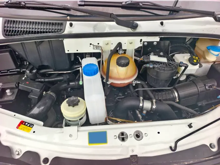 2023 MAXUS XinTu V80 2.0T 127HP L4 6MT,autocango,china used car exporter,china ev exporter,chinese used car exporter,chinese used ev exporter