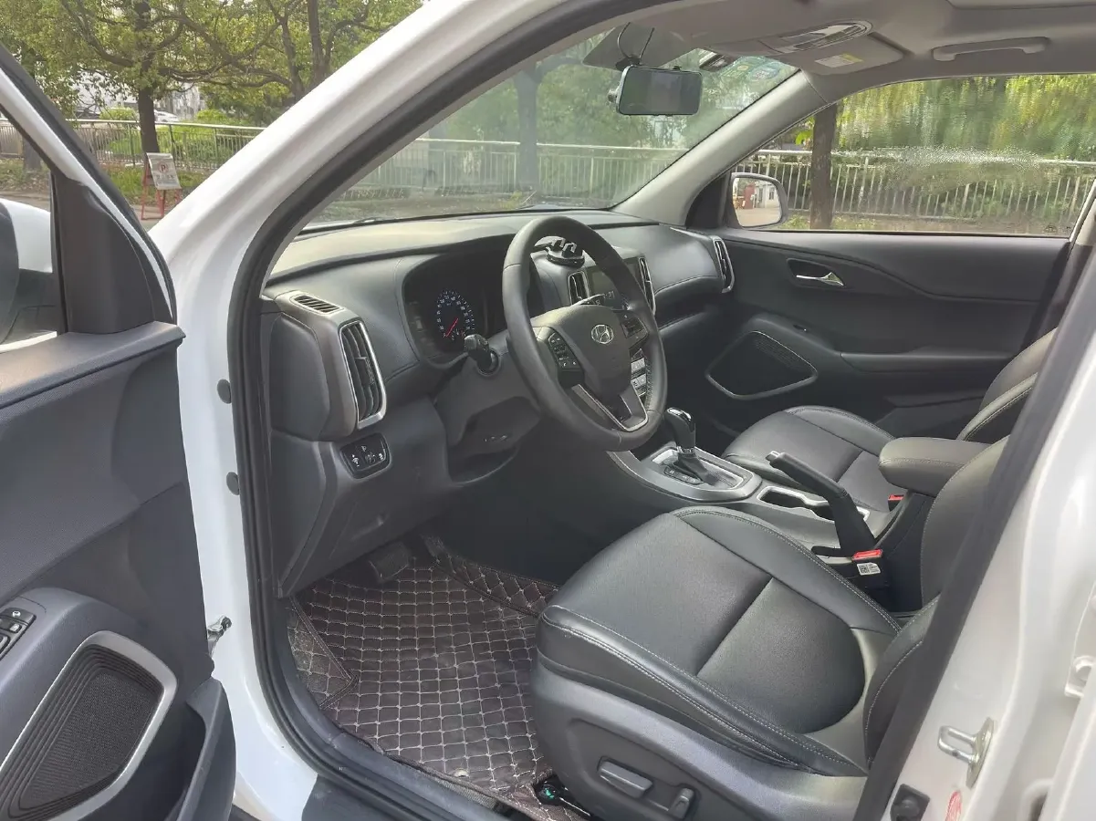 2019 Hyundai ix35 2.0L 160HP L4 6AT,autocango,china used car exporter,china ev exporter,chinese used car exporter,chinese used ev exporter