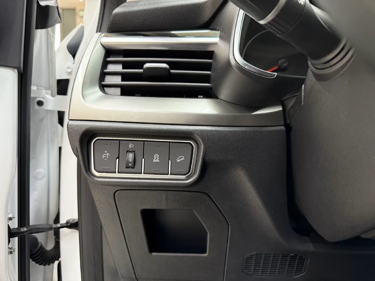 2023 Haval H6 1.5T 150HP L4 7DCT,autocango,china used car exporter,china ev exporter,chinese used car exporter,chinese used ev exporter