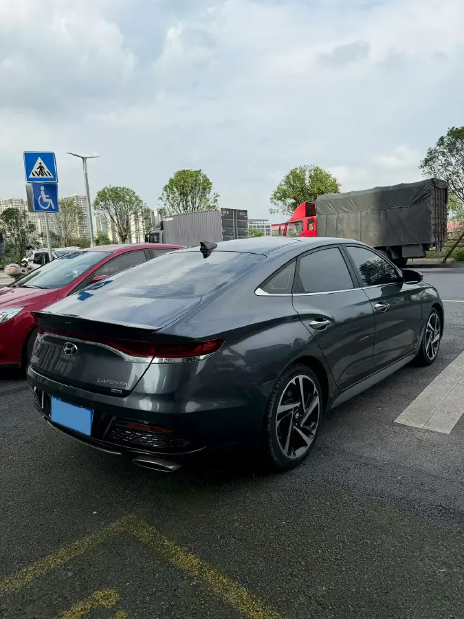 2019 Hyundai La Festa 1.6T 204HP L4 7DCT,autocango,china used car exporter,china ev exporter,chinese used car exporter,chinese used ev exporter