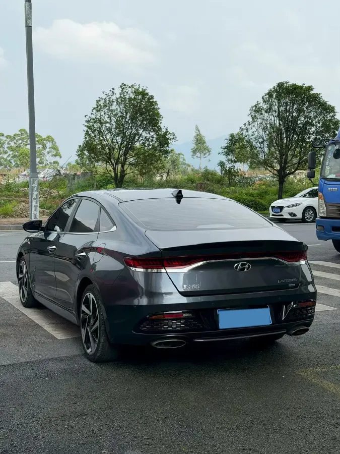 2019 Hyundai La Festa 1.6T 204HP L4 7DCT,autocango,china used car exporter,china ev exporter,chinese used car exporter,chinese used ev exporter