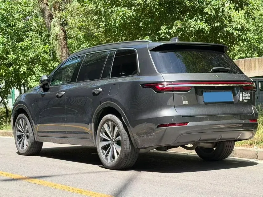 2021 Li ONE Range Extended 131HP REEV 40.5KWH,autocango,china used car exporter,china ev exporter,chinese used car exporter,chinese used ev exporter