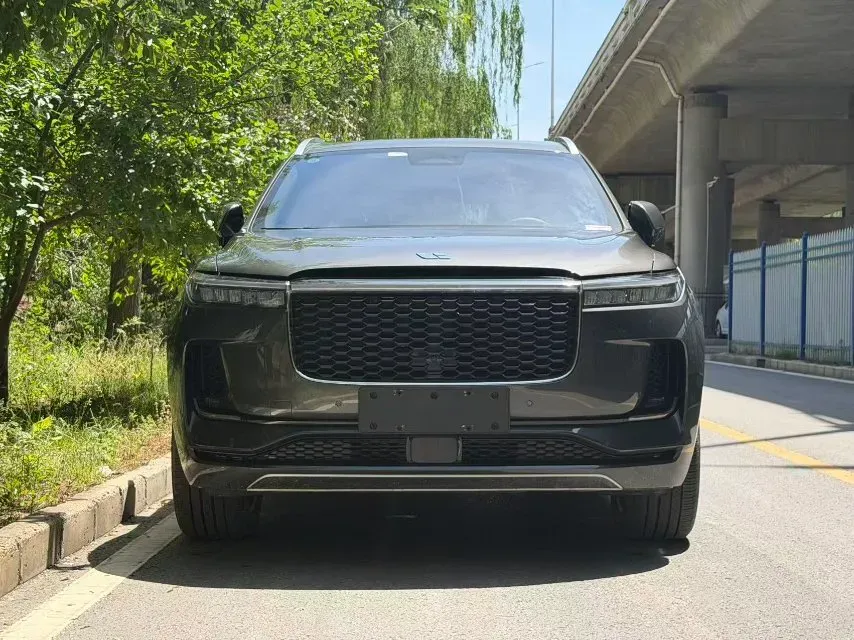 2021 Li ONE Range Extended 131HP REEV 40.5KWH,autocango,china used car exporter,china ev exporter,chinese used car exporter,chinese used ev exporter
