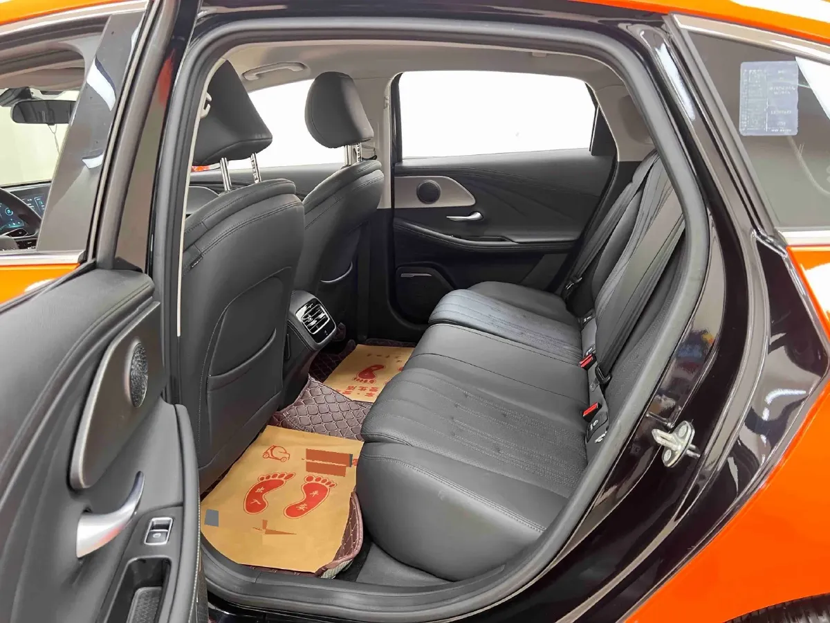 2024 Fulwin FulwinA8 1.5T 156HP L4 1DHT PHEV 18.3KWH,autocango,china used car exporter,china ev exporter,chinese used car exporter,chinese used ev exporter