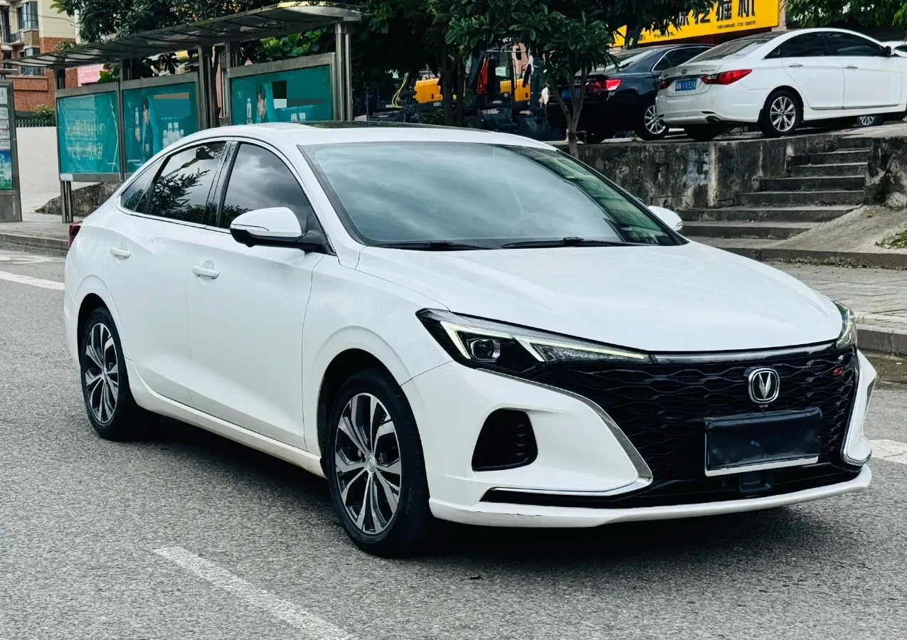 2022 ChangAn Eado 1.4T 160HP L4 7DCT,autocango,china used car exporter,china ev exporter,chinese used car exporter,chinese used ev exporter