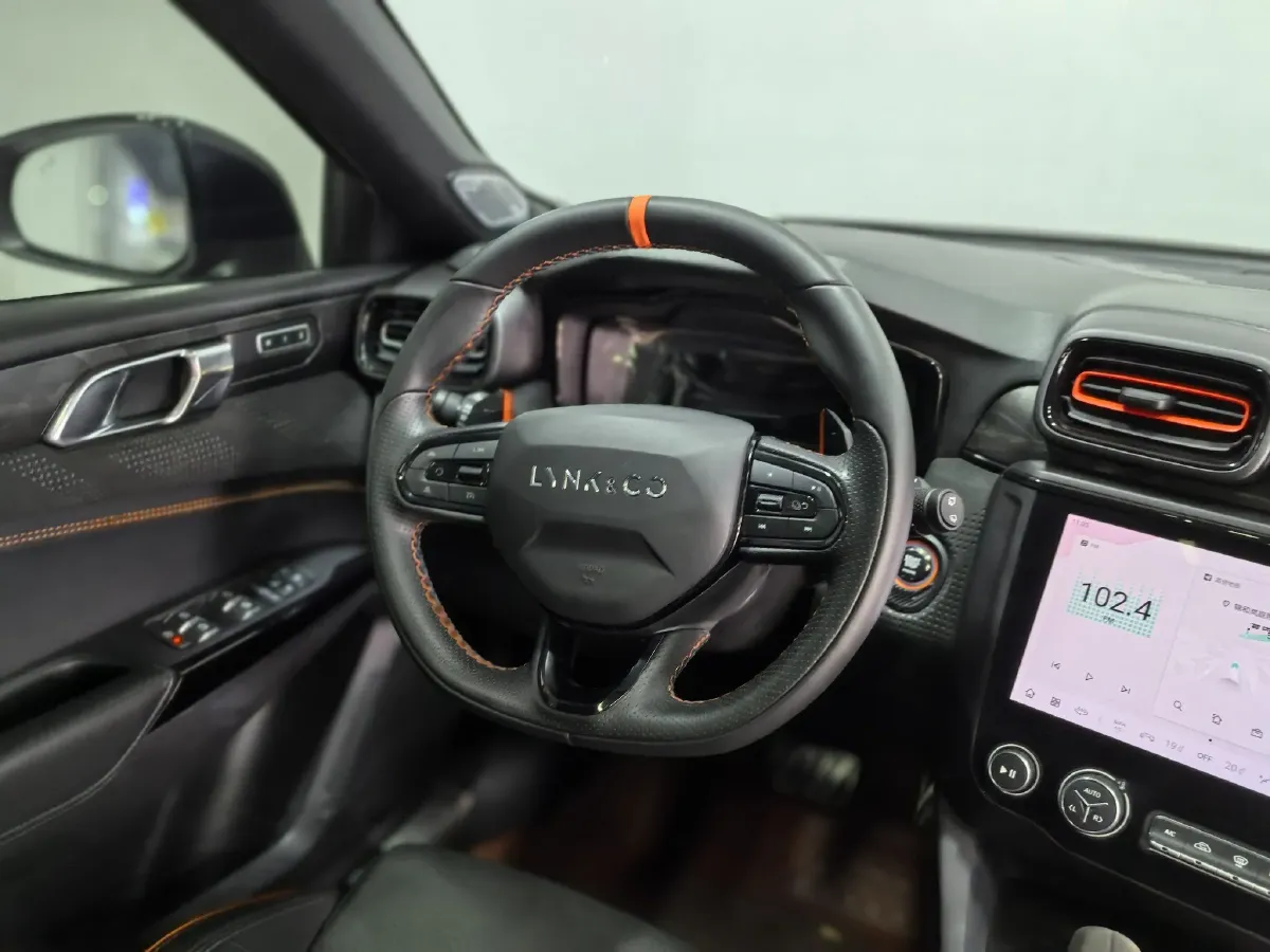 2021 LYNK&CO 02 Hatchback 2.0T 254HP L4 8AT,autocango,china used car exporter,china ev exporter,chinese used car exporter,chinese used ev exporter