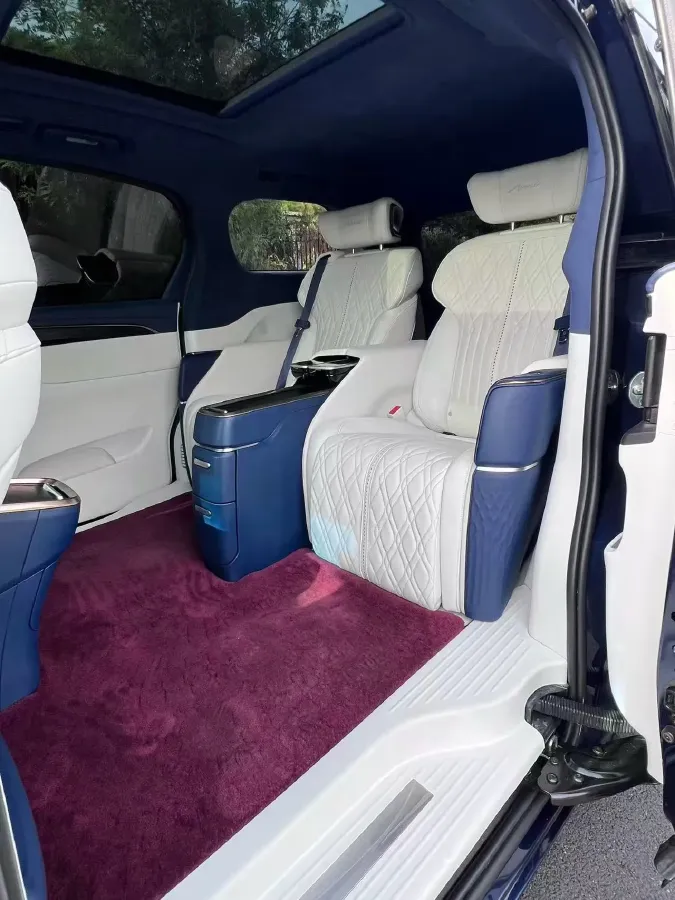 2020 Buick GL8 2.0T 237HP L4 9AT,autocango,china used car exporter,china ev exporter,chinese used car exporter,chinese used ev exporter
