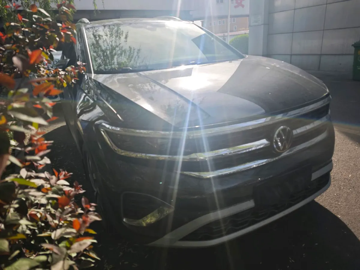 2025 Volkswagen Tayron 1.5T 160HP L4 7DCT,autocango,china used car exporter,china ev exporter,chinese used car exporter,chinese used ev exporter