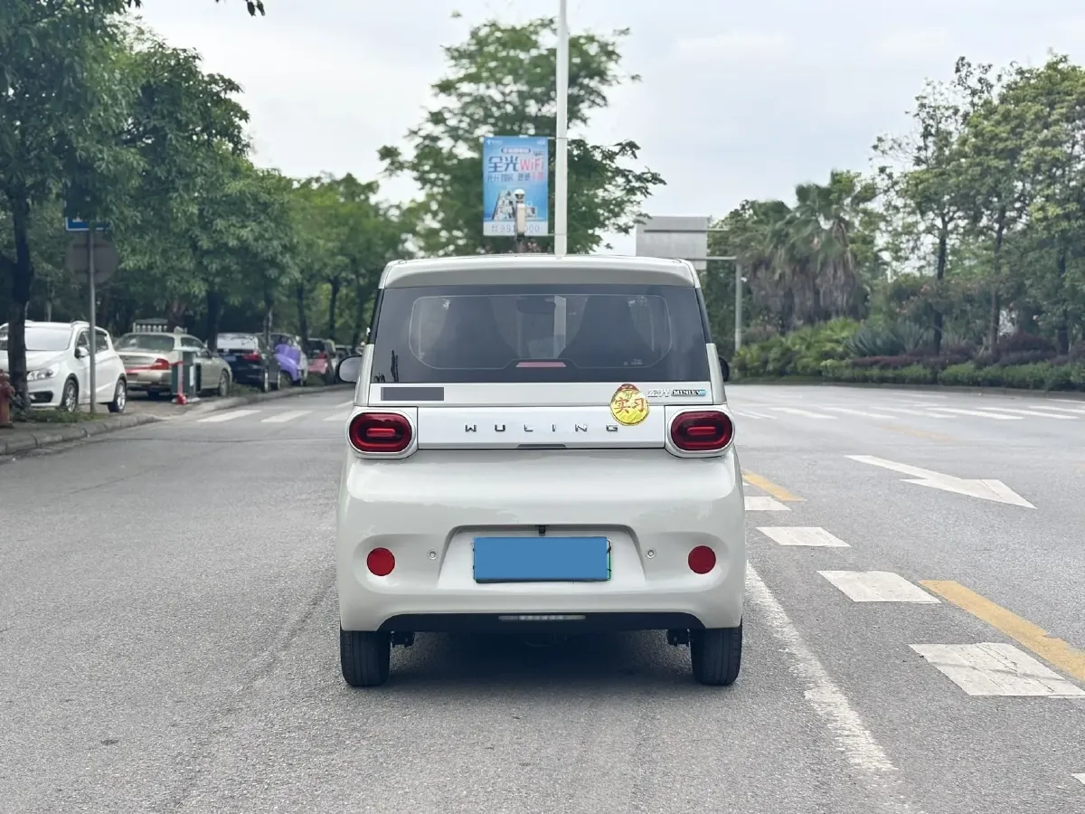 2024 WuLing HongGuang MINI EV BEV 17.3KWH,autocango,china used car exporter,china ev exporter,chinese used car exporter,chinese used ev exporter