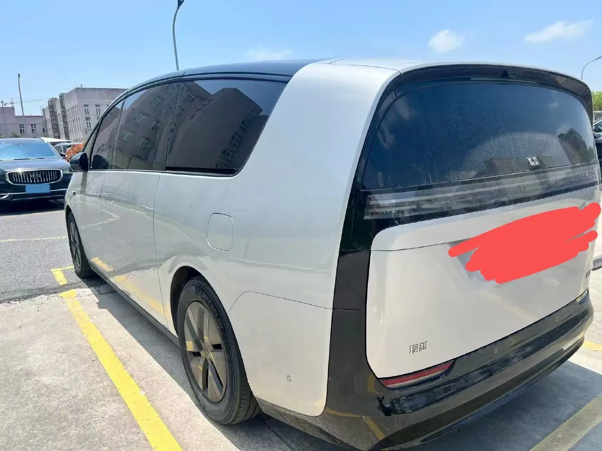 2024 Li MEGA BEV 102.7KWH,autocango,china used car exporter,china ev exporter,chinese used car exporter,chinese used ev exporter