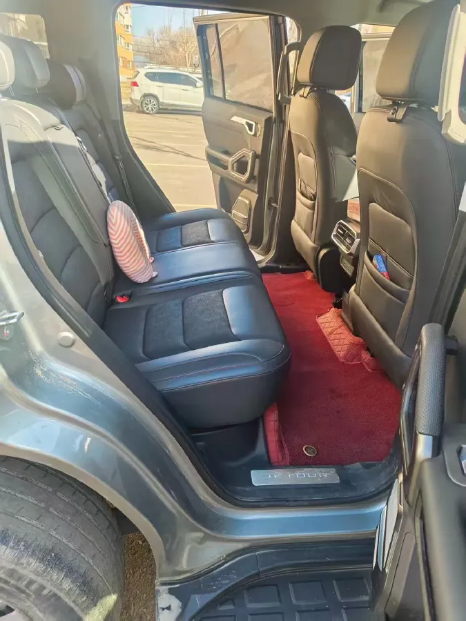 2024 Jetour Traveller 2.0T 254HP L4 7DCT,autocango,china used car exporter,china ev exporter,chinese used car exporter,chinese used ev exporter