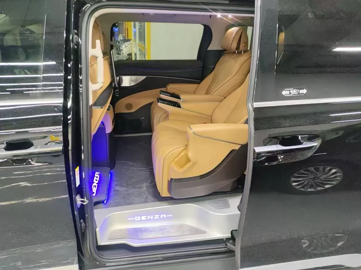 2024 Denza D9 1.5T 139HP L4 E-CVT PHEV 40KWH,autocango,china used car exporter,china ev exporter,chinese used car exporter,chinese used ev exporter