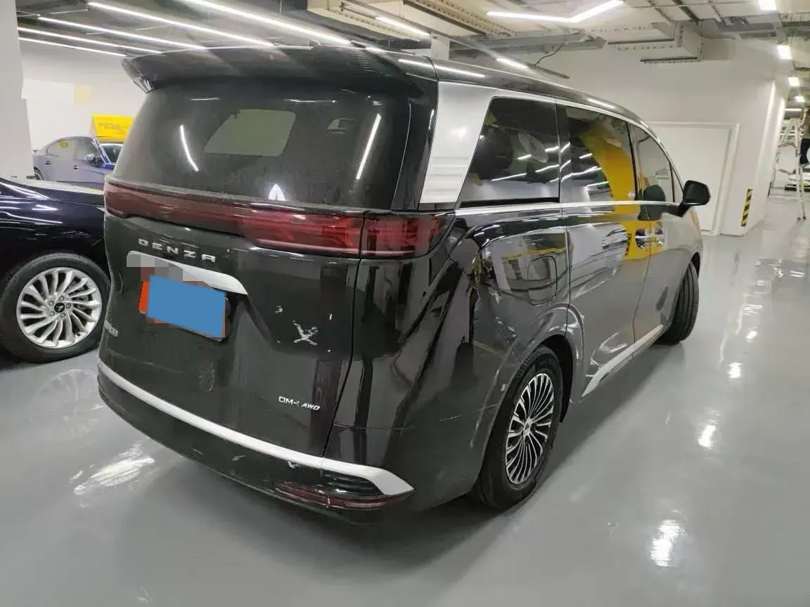 2024 Denza D9 1.5T 139HP L4 E-CVT PHEV 40KWH,autocango,china used car exporter,china ev exporter,chinese used car exporter,chinese used ev exporter