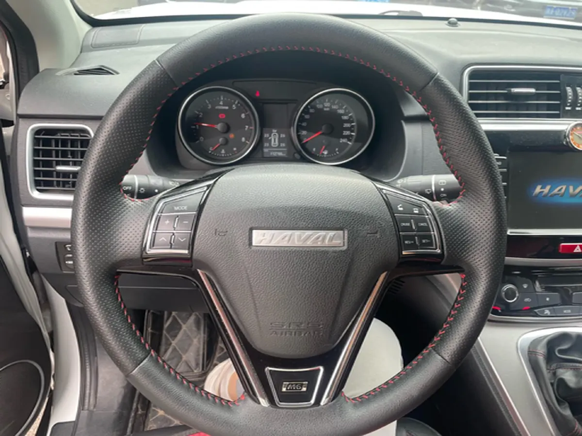 2019 Haval M6 1.5T 150HP L4 7DCT,autocango,china used car exporter,china ev exporter,chinese used car exporter,chinese used ev exporter