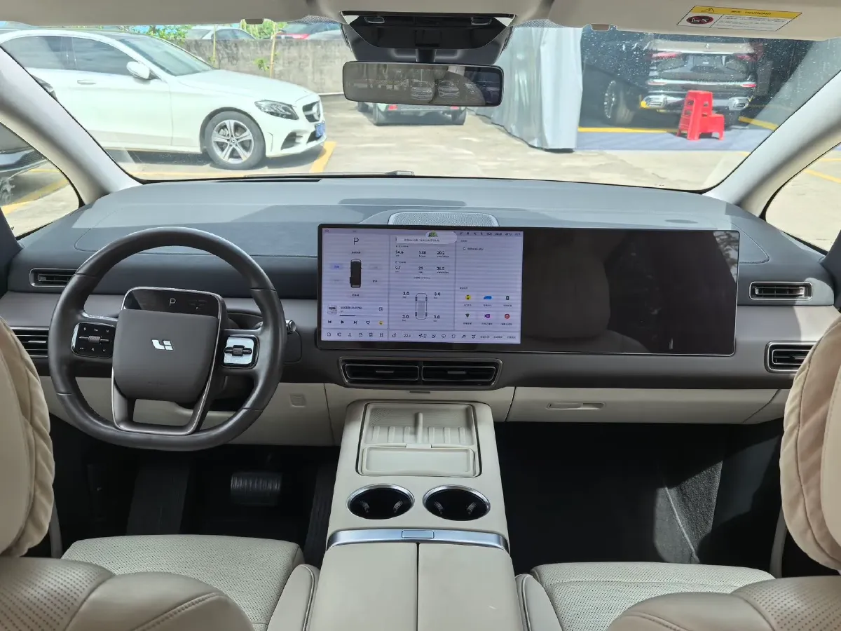 2024 Li MEGA BEV 102.7KWH,autocango,china used car exporter,china ev exporter,chinese used car exporter,chinese used ev exporter