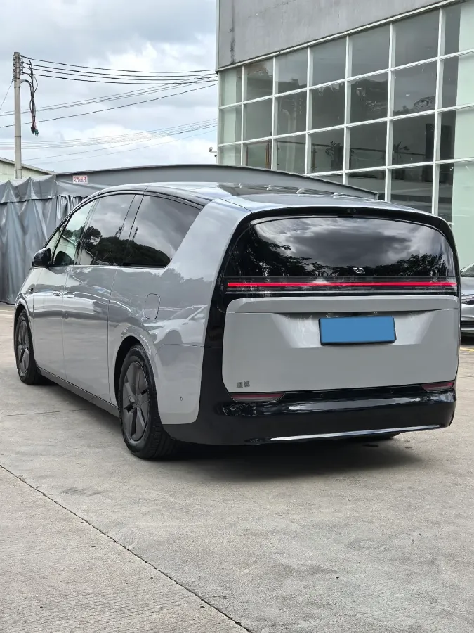2024 Li MEGA BEV 102.7KWH,autocango,china used car exporter,china ev exporter,chinese used car exporter,chinese used ev exporter