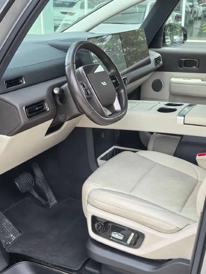 2024 Li MEGA BEV 102.7KWH,autocango,china used car exporter,china ev exporter,chinese used car exporter,chinese used ev exporter