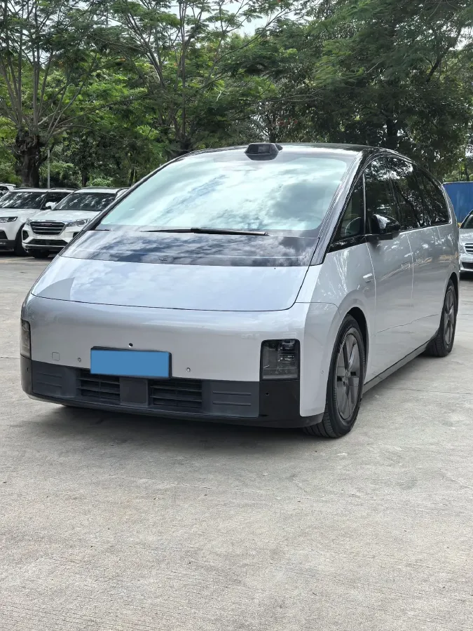 2024 Li MEGA BEV 102.7KWH,autocango,china used car exporter,china ev exporter,chinese used car exporter,chinese used ev exporter