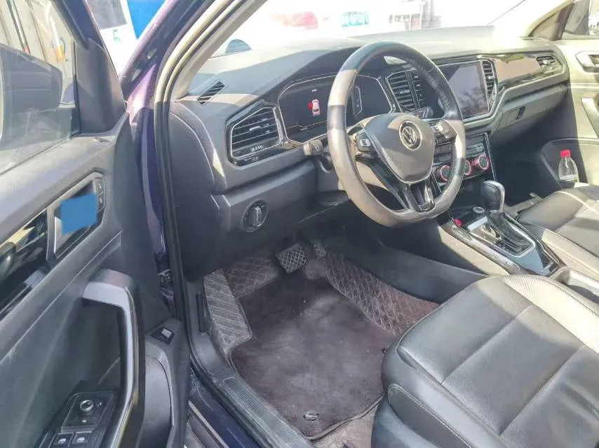 2021 Volkswagen T-Roc 1.4T 150HP L4 7DCT,autocango,china used car exporter,china ev exporter,chinese used car exporter,chinese used ev exporter