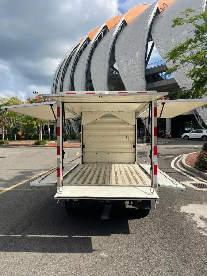 2020 WuLing RongGuang Mini Truck Special 1.5L 99HP L4 5MT,autocango,china used car exporter,china ev exporter,chinese used car exporter,chinese used ev exporter