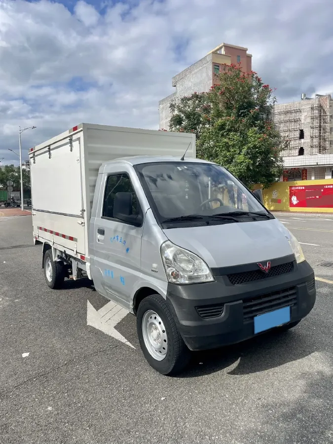 2020 WuLing RongGuang Mini Truck Special 1.5L 99HP L4 5MT,autocango,china used car exporter,china ev exporter,chinese used car exporter,chinese used ev exporter