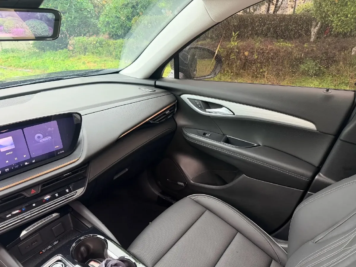 2026 Buick EnvisionPlus 2.0T 237HP L4 9AT,autocango,china used car exporter,china ev exporter,chinese used car exporter,chinese used ev exporter