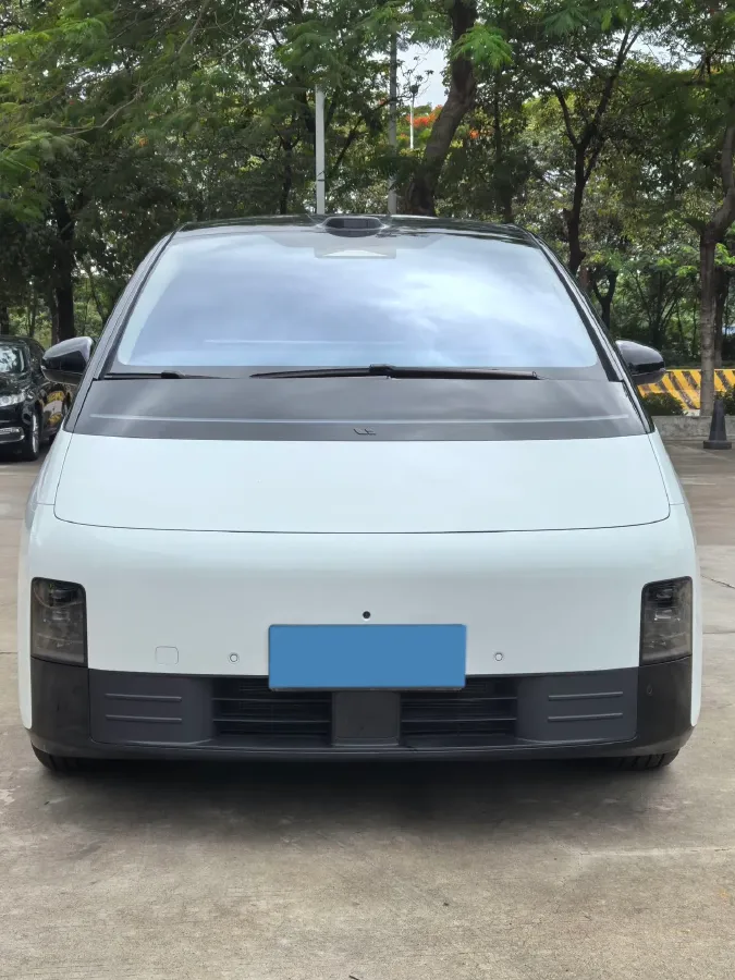 2025 Li MEGA BEV,autocango,china used car exporter,china ev exporter,chinese used car exporter,chinese used ev exporter