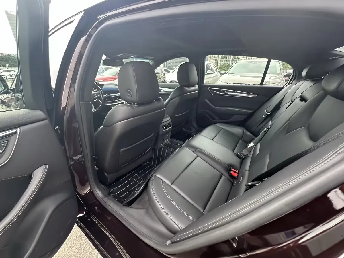2020 Cadillac CT5 2.0T 241HP L4 10AT,autocango,china used car exporter,china ev exporter,chinese used car exporter,chinese used ev exporter