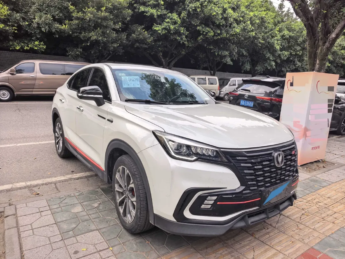 2021 ChangAn CS85 Coupe 1.5T 178HP L4 7DCT,autocango,china used car exporter,china ev exporter,chinese used car exporter,chinese used ev exporter