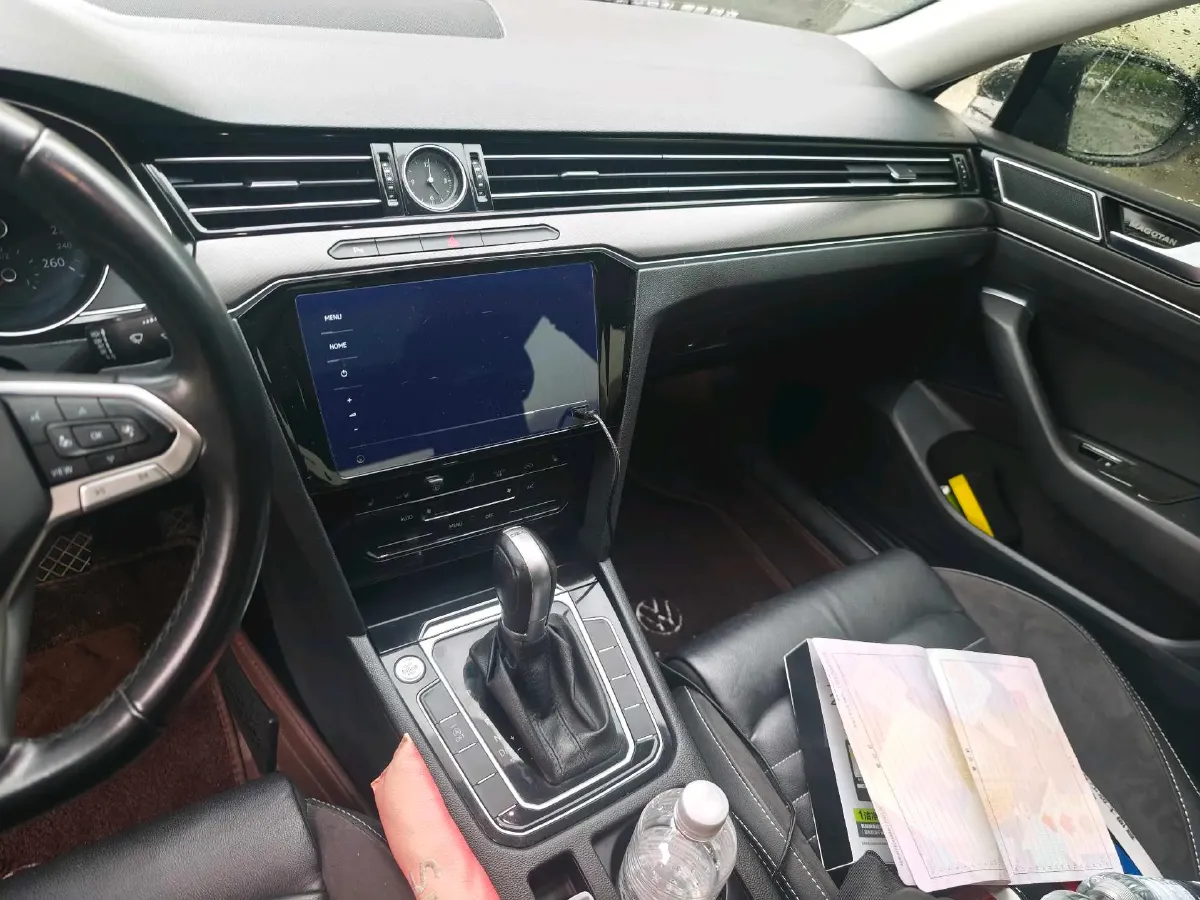 2020 Volkswagen Magotan 2.0T 186HP L4 7DCT,autocango,china used car exporter,china ev exporter,chinese used car exporter,chinese used ev exporter