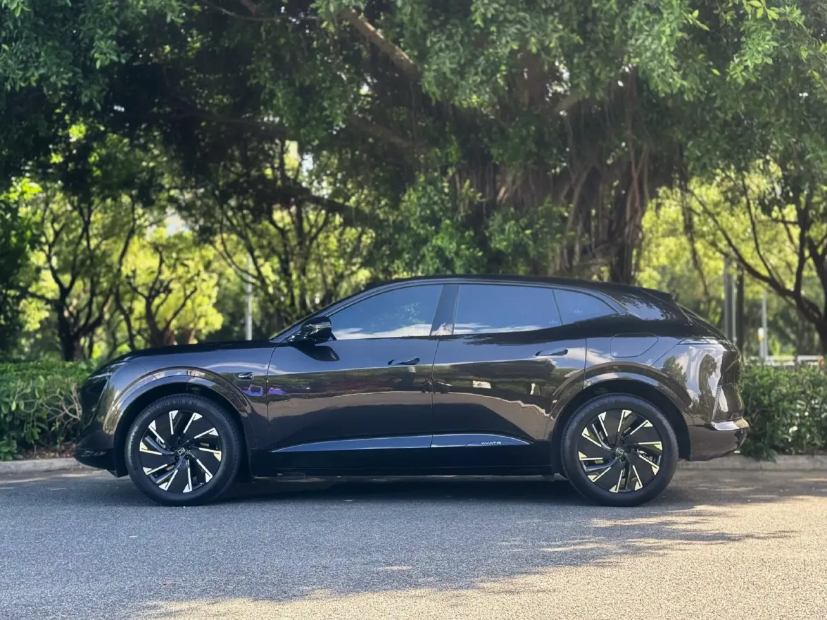 2024 Avatr 07 1.5T 156HP L4 REEV 39.05KWH,autocango,china used car exporter,china ev exporter,chinese used car exporter,chinese used ev exporter