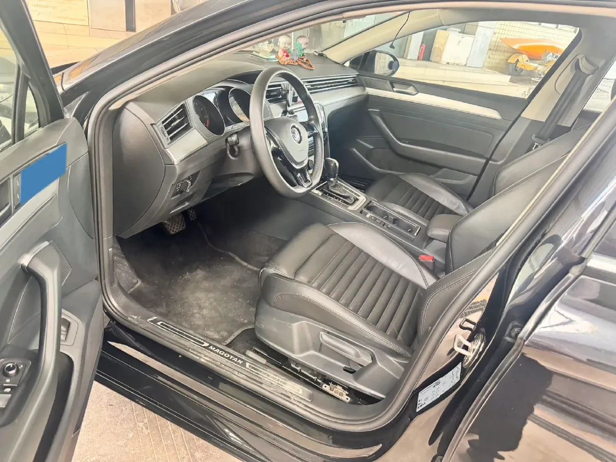 2018 Volkswagen Magotan 1.4T 150HP L4 7DCT,autocango,china used car exporter,china ev exporter,chinese used car exporter,chinese used ev exporter