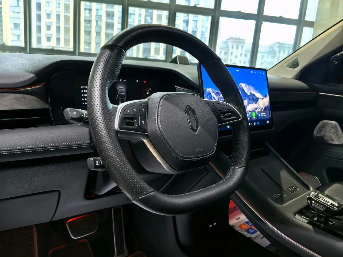 2024 AITO AITO M7 1.5T 152HP L4 REEV 40KWH,autocango,china used car exporter,china ev exporter,chinese used car exporter,chinese used ev exporter