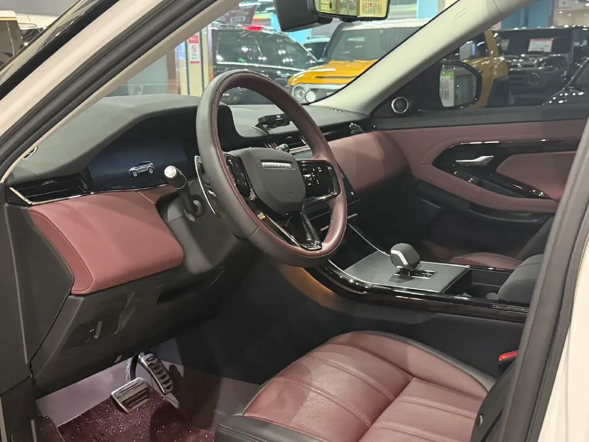 2026 Land Rover Range Rover Evoque 2.0T 249HP L4 9AT,autocango,china used car exporter,china ev exporter,chinese used car exporter,chinese used ev exporter