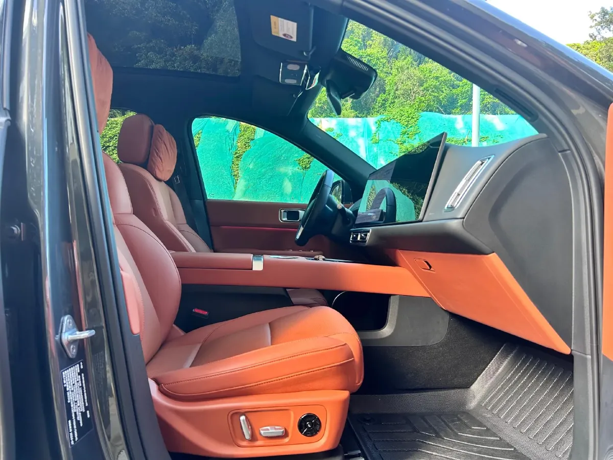 2024 Li L6 Range Extended 154HP L4 REEV 36.8KWH,autocango,china used car exporter,china ev exporter,chinese used car exporter,chinese used ev exporter