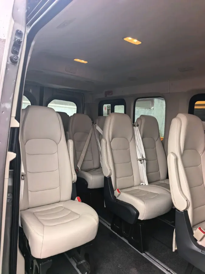 2019 MAXUS XinTu V90 2.0T 148HP L4 6AT,autocango,china used car exporter,china ev exporter,chinese used car exporter,chinese used ev exporter