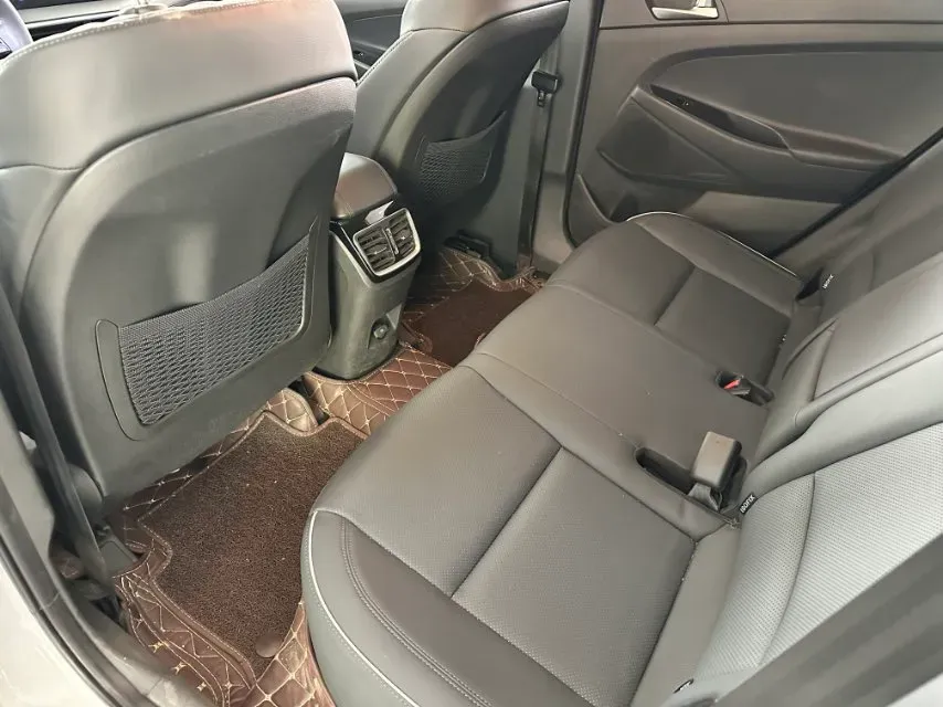2020 Hyundai Tucson 1.6T 177HP L4 7DCT,autocango,china used car exporter,china ev exporter,chinese used car exporter,chinese used ev exporter