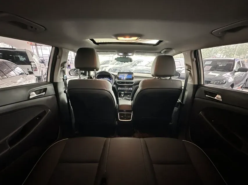2020 Hyundai Tucson 1.6T 177HP L4 7DCT,autocango,china used car exporter,china ev exporter,chinese used car exporter,chinese used ev exporter