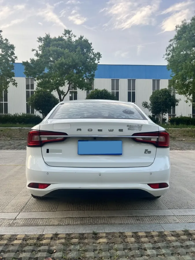 2019 Roewe i5 1.5L 120HP L4 CVT,autocango,china used car exporter,china ev exporter,chinese used car exporter,chinese used ev exporter