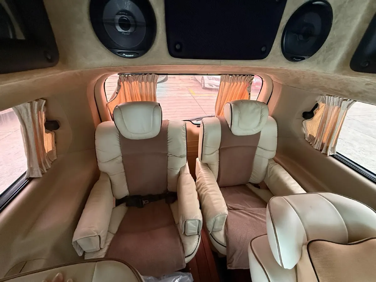 2011 Hyundai H-1 Wagon 2.4L 173HP L4 4AT,autocango,china used car exporter,china ev exporter,chinese used car exporter,chinese used ev exporter