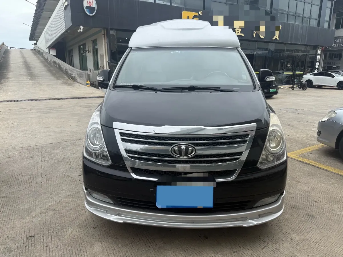 2011 Hyundai H-1 Wagon 2.4L 173HP L4 4AT,autocango,china used car exporter,china ev exporter,chinese used car exporter,chinese used ev exporter